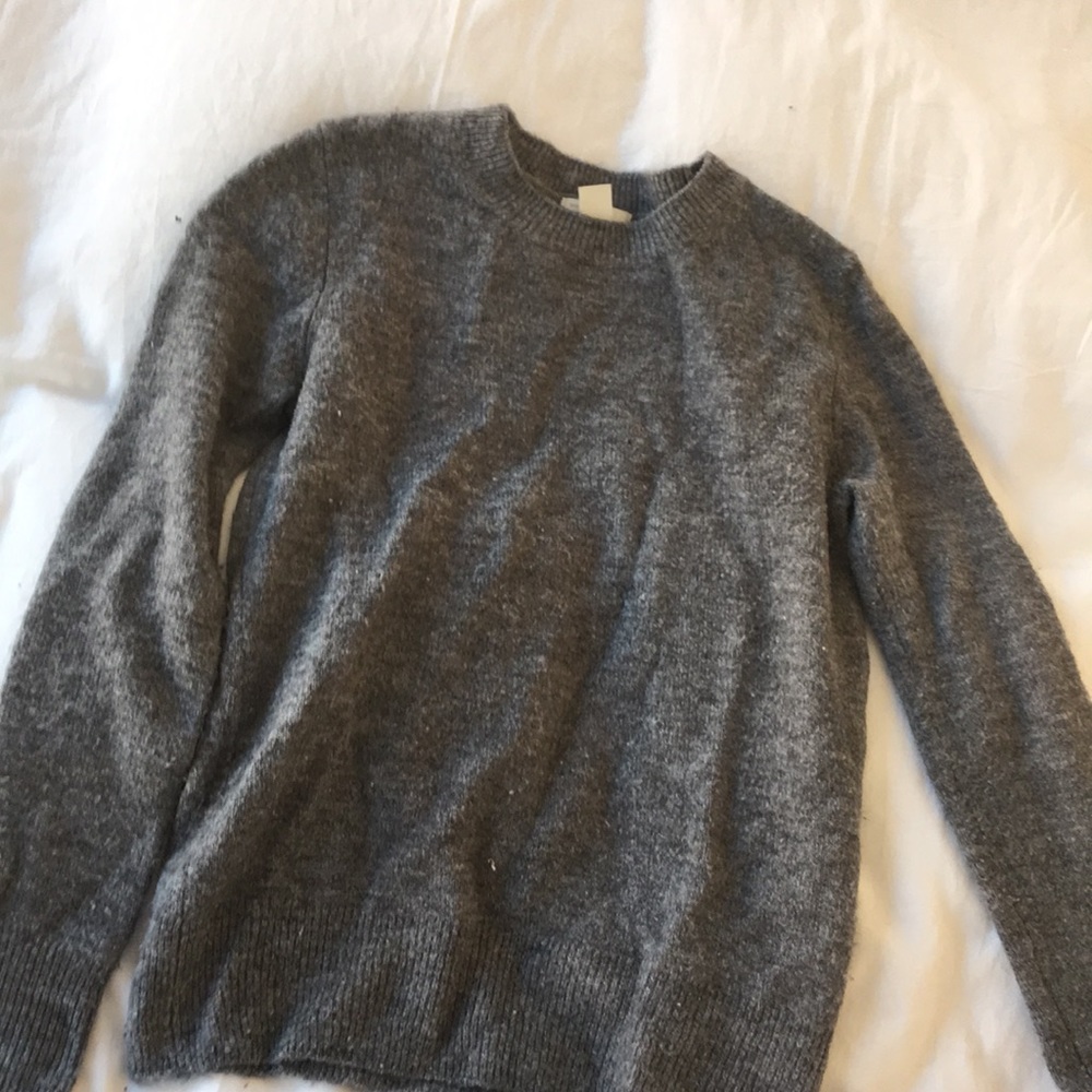 Gray Sweater - Picture 2 of 4